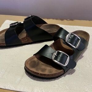 Birkenstock “Like” Sandals Size 8W